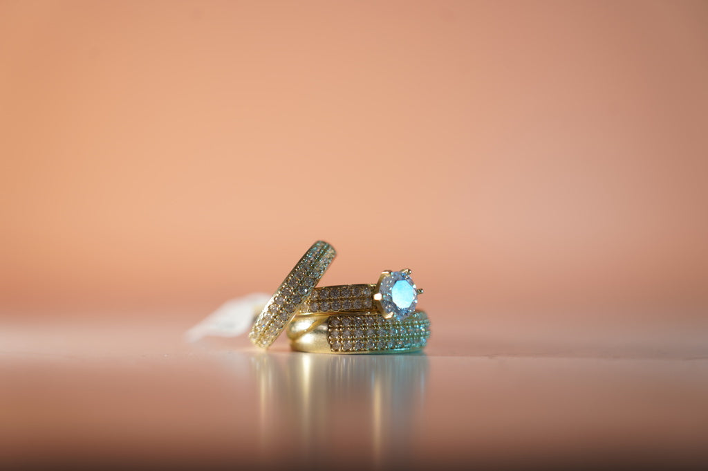 ANILLOS 10 KT Weight 2.8 gr