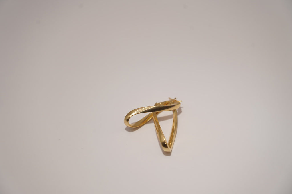 ARETES ARGOLLAS TORCIDAS 14 KT Weight 2.2 G