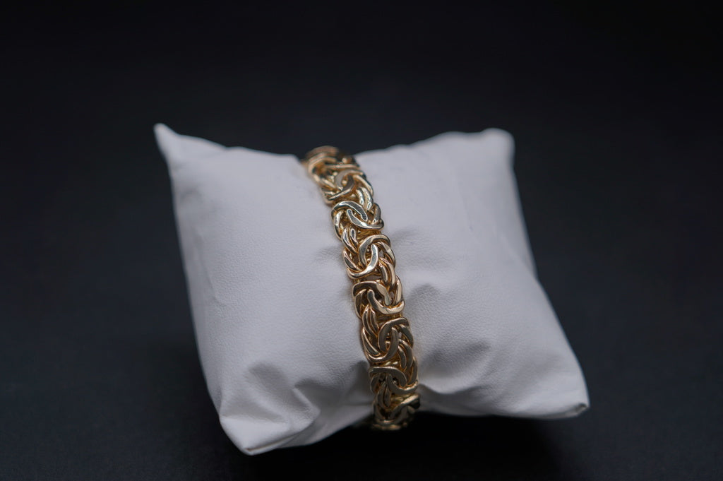 PULSERA BIZANTINA 10 KT Weight 18.7 Gr.