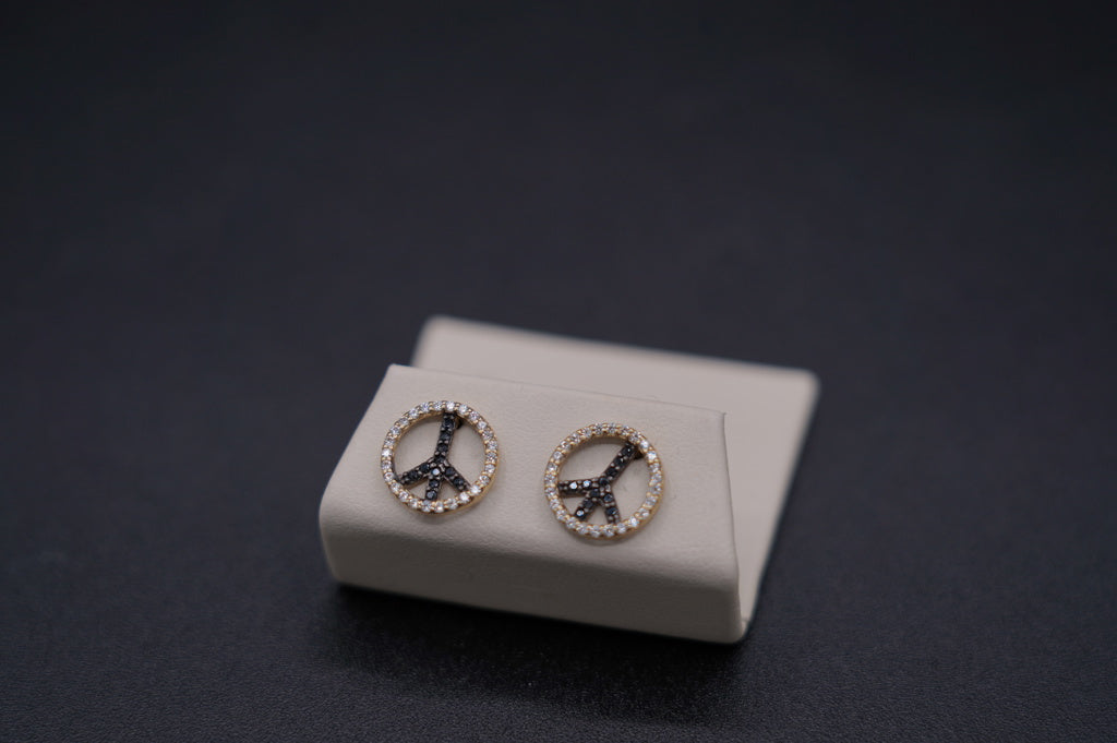 ARETES  10 KT Weight 1.6 gr